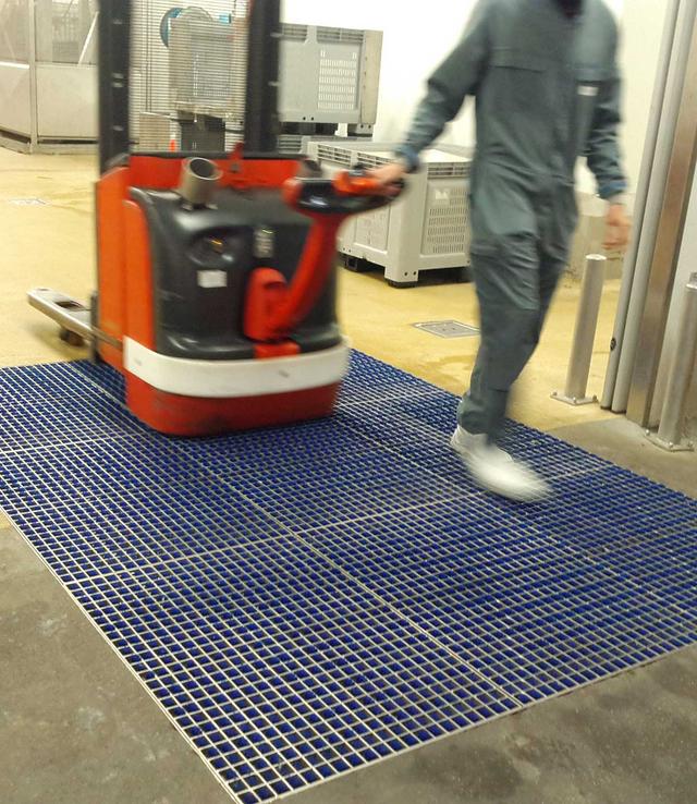 ProfilGate® si55 aqua, WLH (mm) 1820 x 2963 x 55, 1 x Stainless Steel Tray, 15 x Grate