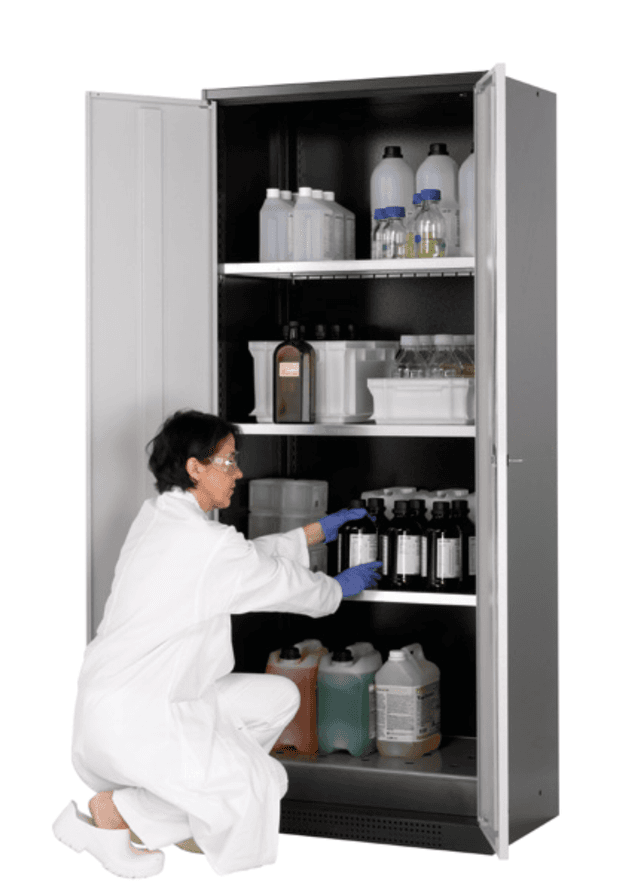 Asecos CS-CLASSIC model CS.195.081 cabinet, (mm) 810 x 520 x 1950, 3x shelf, 1x perforated insert, 1x bottom collecting sump; galvanised steel Asecos CS-CLASSIC model CS.195.081 cabinet, (mm) 810 x 520 x 1950, 3x shelf, 1x perforated insert, 1x bottom collecting sump; galvanised steel